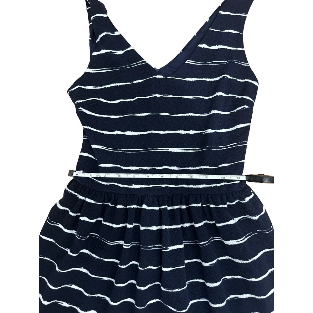AQUA Navy Blue White Striped Sleeveless V-Neck Fit and Flare Mini‎ Dress Size S